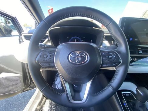 Certified 2026 Toyota Corolla SE FWD image 26
