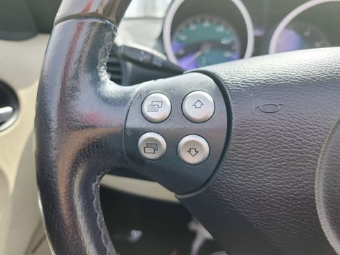 Used 2006 Mercedes-Benz SLK 350 image 35