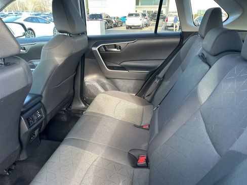 Used 2024 Toyota RAV4 XLE image 12