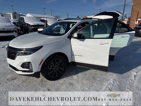 Certified 2022 Chevrolet Equinox RS w/ RS Leather Package image 28