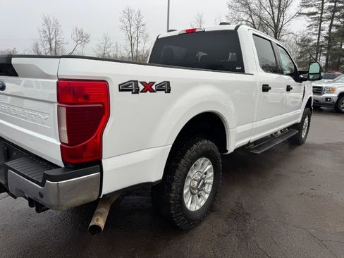 Used 2020 Ford F350 XLT w/ Camper Package image 11