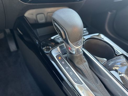 Certified 2025 Chevrolet Trax LT w/ LT Convenience Package image 30