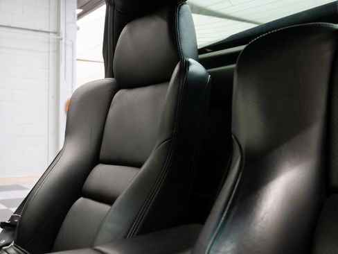 Used 2005 Acura NSX T image 22