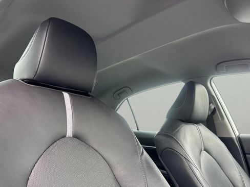 Certified 2019 Toyota Camry XSE w/ Carpet Mat Package image 21