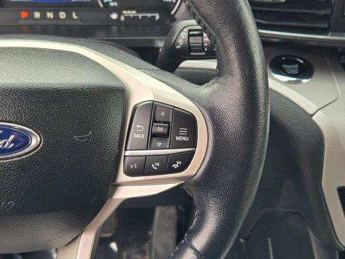 Certified 2023 Ford Explorer XLT w/ Equipment Group 202A image 34