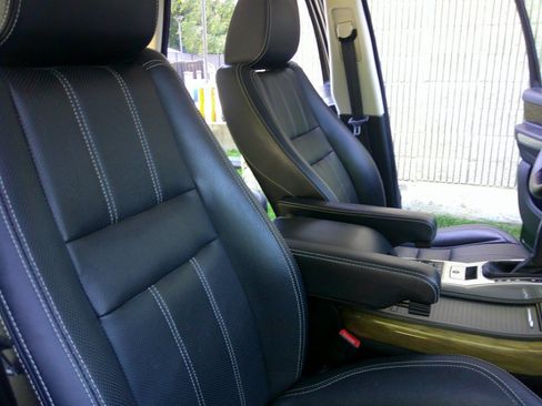 Used 2012 Land Rover Range Rover Sport HSE LUX AWD/4WD image 50
