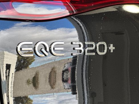 Used 2026 Mercedes-Benz EQE 320+ SUV image 21