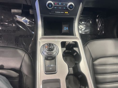 Certified 2024 Ford Edge SEL image 22