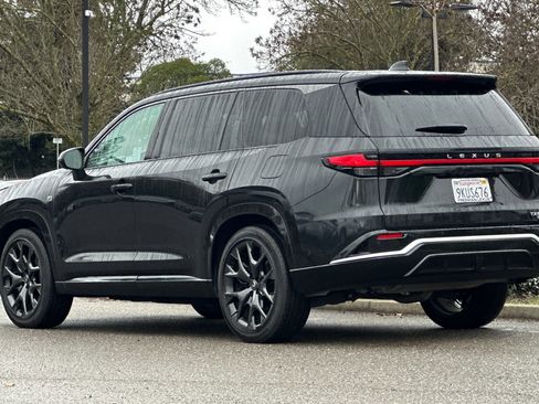 Used 2024 Lexus TX 500h AWD image 6