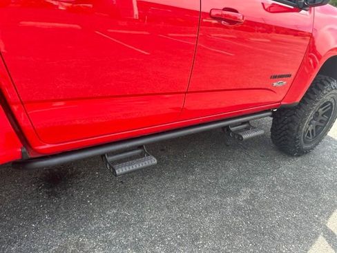 Used 2016 Chevrolet Colorado Z71 AWD/4WD image 6