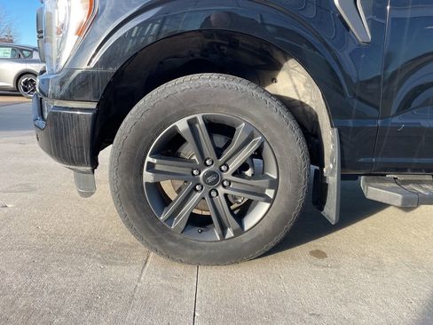 Used 2023 Ford F150 Lariat w/ Equipment Group 502A High image 19