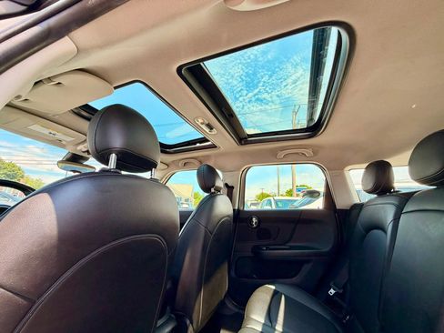 Used 2020 MINI Cooper Countryman FWD image 16