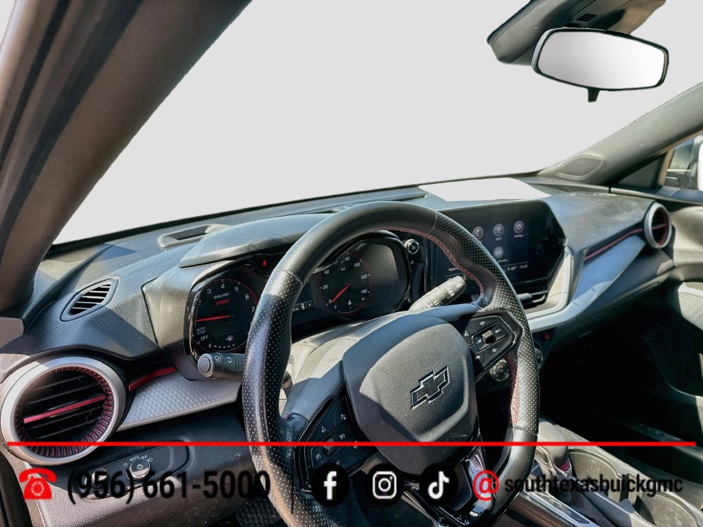 Used 2025 Chevrolet Trax RS w/ Driver Confidence Package FWD image 12