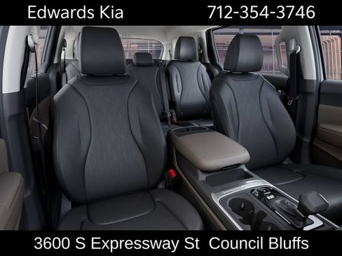New 2027 Kia Carnival EX FWD image 17