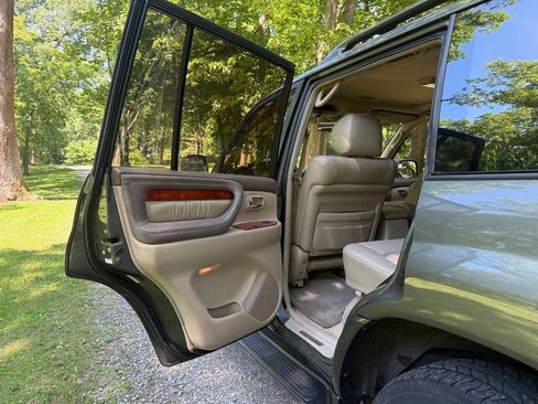 Used 2000 Lexus LX 470 4WD image 28