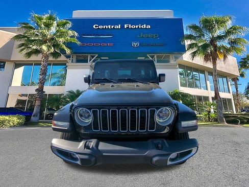 Certified 2024 Jeep Wrangler Unlimited Sahara w/ Technology Group image 3