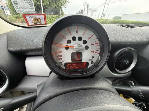 Used 2011 MINI Cooper Hardtop FWD image 26