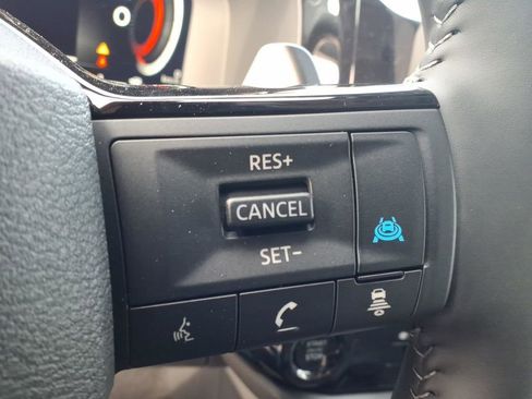 New 2026 Nissan Pathfinder SL image 21