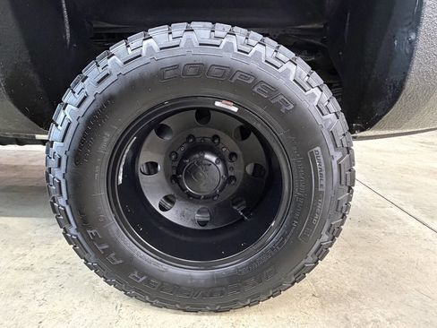 Used 2018 Chevrolet Silverado 3500 W/T image 14