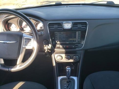 Used 2011 Chrysler 200 Touring w/ Cold Weather Group image 13