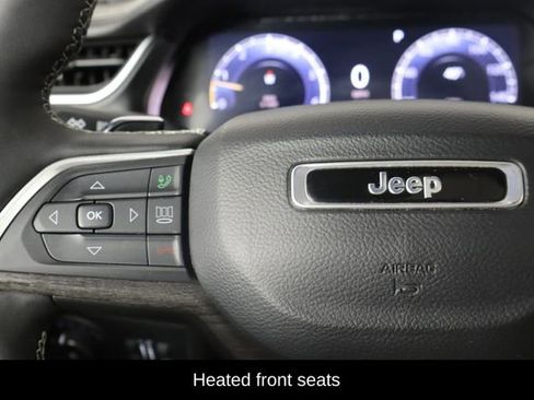 Used 2024 Jeep Grand Cherokee Limited w/ Luxury Tech Group II AWD/4WD image 28