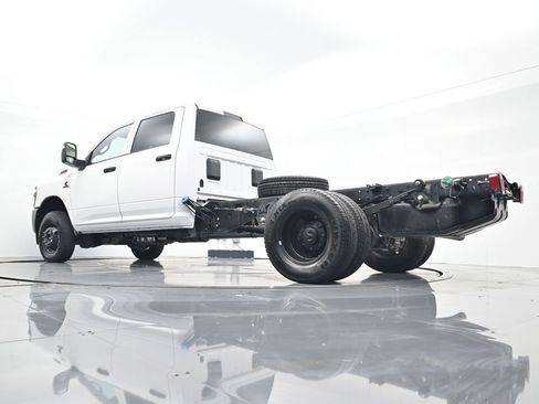 New 2026 RAM 3500 Tradesman image 37