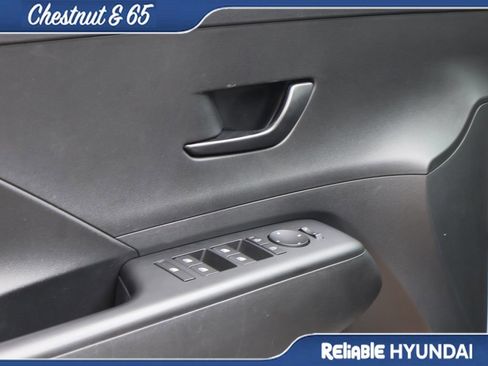 Used 2024 Hyundai Kona SEL w/ Convenience Package FWD image 22