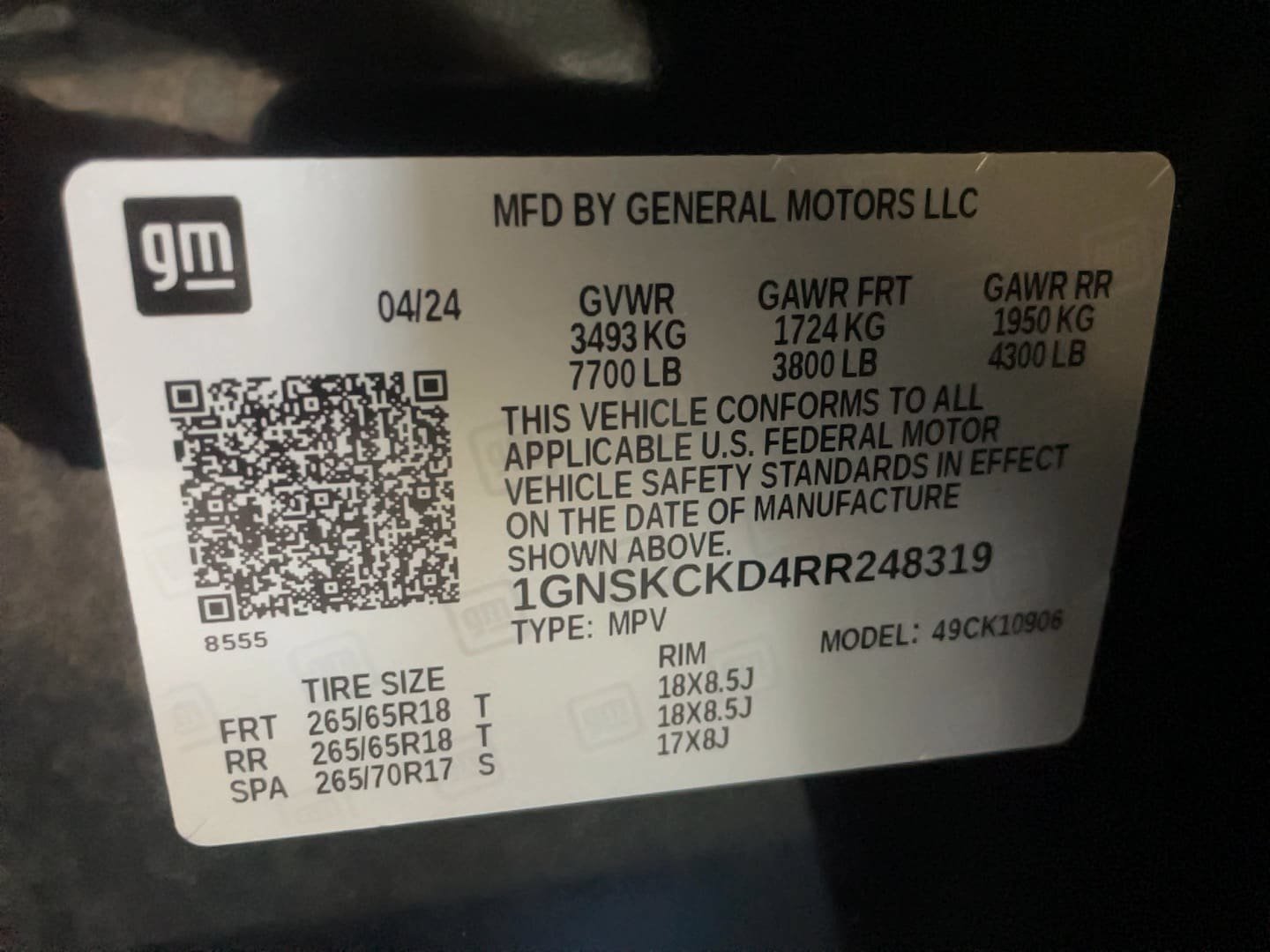 Used 2024 Chevrolet Suburban LT AWD/4WD image 17