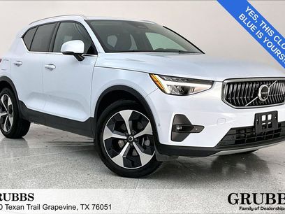 Certified 2025 Volvo XC40 B5 Plus