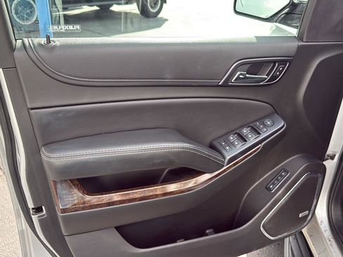 Used 2018 Chevrolet Tahoe LT image 15
