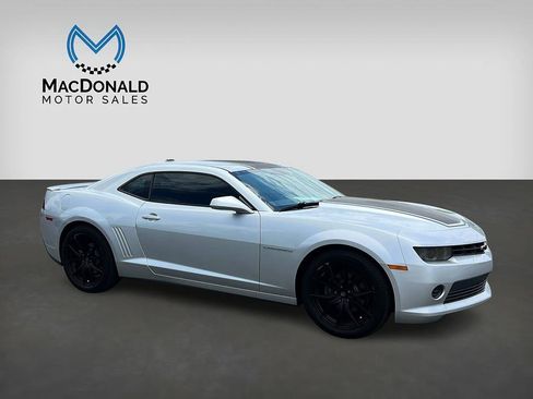 Used 2014 Chevrolet Camaro LS RWD image 2