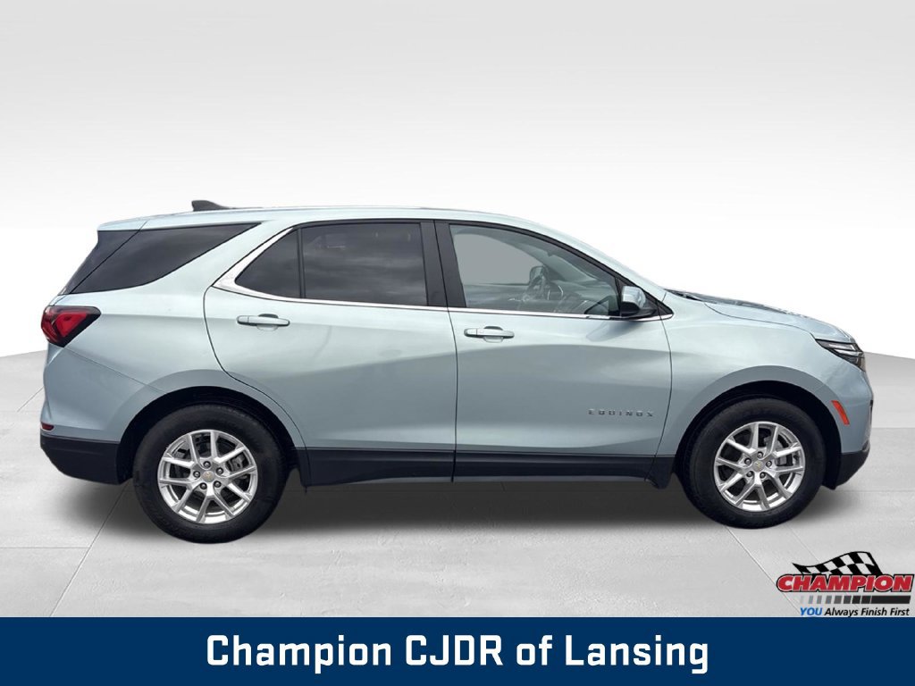 Used 2022 Chevrolet Equinox LT FWD image 9