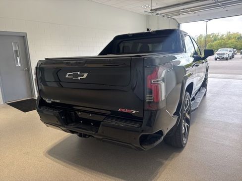 Used 2024 Chevrolet Silverado EV RST image 7
