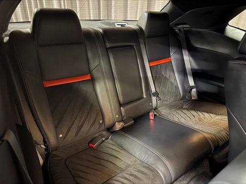 Used 2009 Dodge Challenger SRT8 RWD image 11