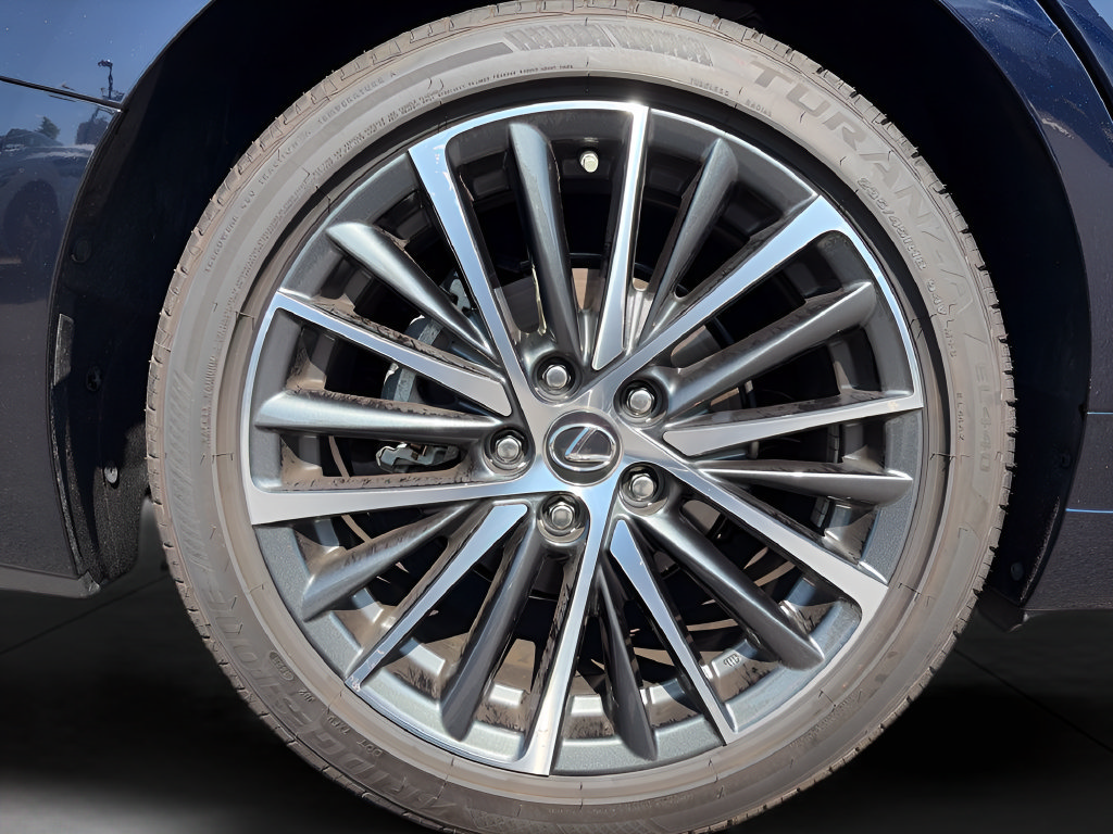 Used 2024 Lexus ES 350 w/ Premium Package FWD image 24
