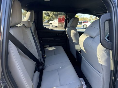 New 2024 Toyota Tacoma 2WD Double Cab image 27