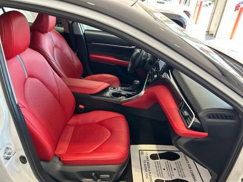 Used 2023 Toyota Camry XSE AWD/4WD image 17