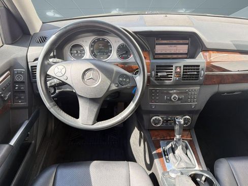 Used 2012 Mercedes-Benz GLK 350 4MATIC image 28