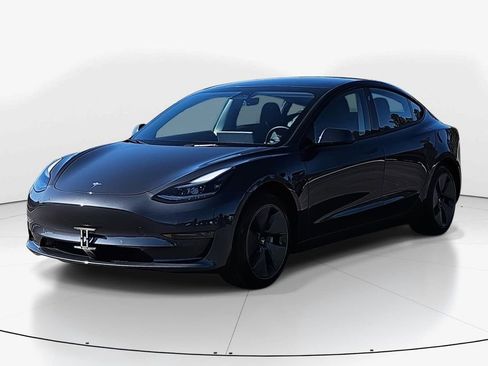 Used 2022 Tesla Model 3 image 10