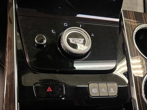 New 2025 Cadillac Escalade Luxury image 49