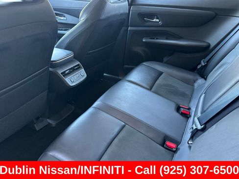 Used 2023 Nissan Ariya FWD image 15