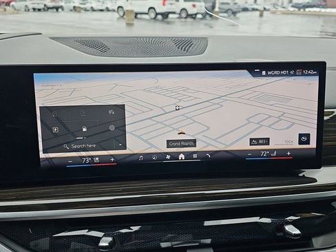 Used 2024 BMW X7 xDrive40i w/ M Sport Package image 24