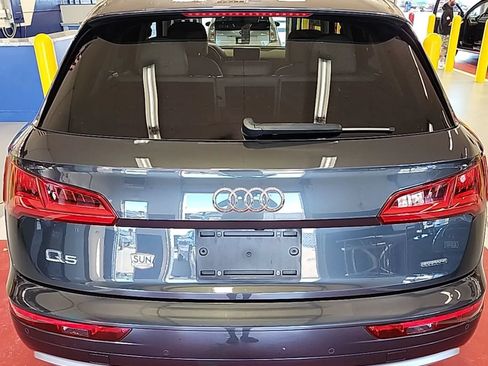 Used 2019 Audi Q5 2.0T Premium Plus AWD/4WD image 3