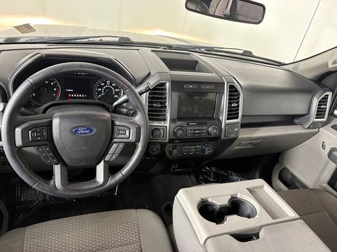 Used 2016 Ford F150 XLT w/ Equipment Group 302A Luxury AWD/4WD image 23