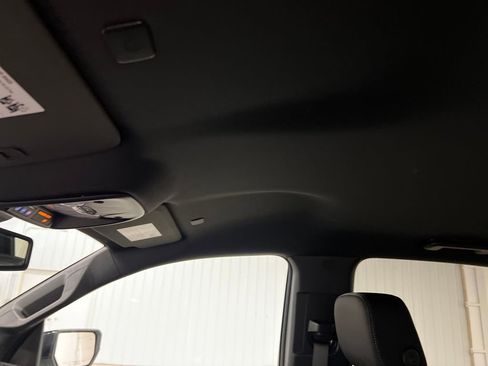 New 2026 GMC Canyon Elevation w/ Convenience Package image 27