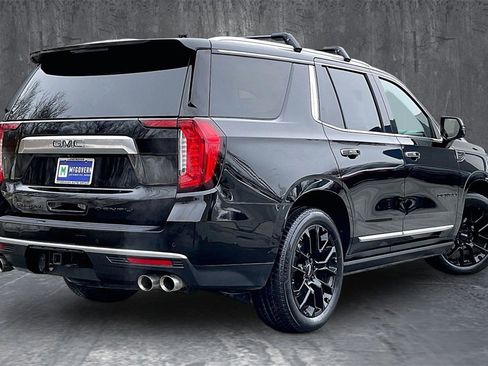 Used 2023 GMC Yukon Denali w/ Denali Reserve Package image 6