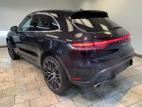 Used 2022 Porsche Macan S AWD/4WD image 11