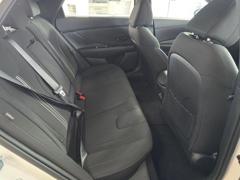 New 2026 Hyundai Elantra SEL Sport Premium FWD image 38