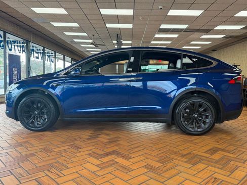 Used 2016 Tesla Model X 90D AWD/4WD image 6