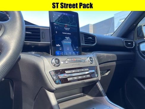Used 2020 Ford Explorer ST w/ ST Street Pack image 11